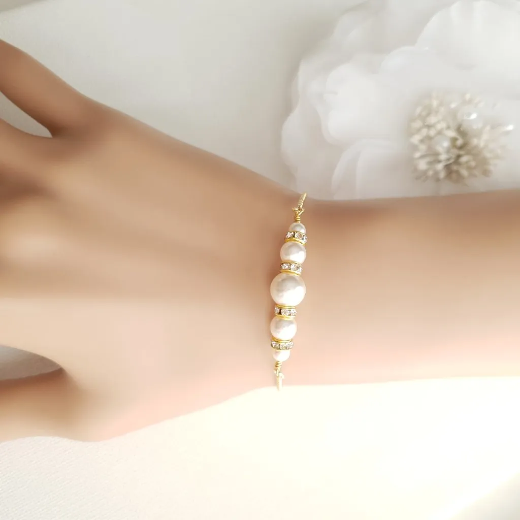 14K Gold and Pearl Bracelet- Ava