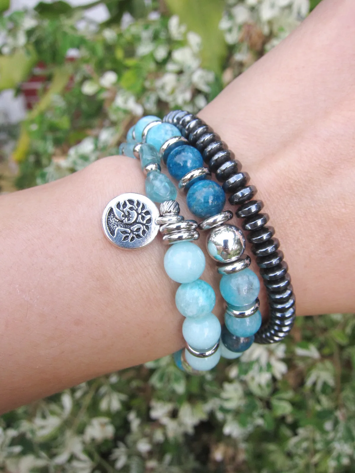 27 Beads in Natural Teal Blue Hemimorphite, Apatite   Blue Quartz Mala Bracelet