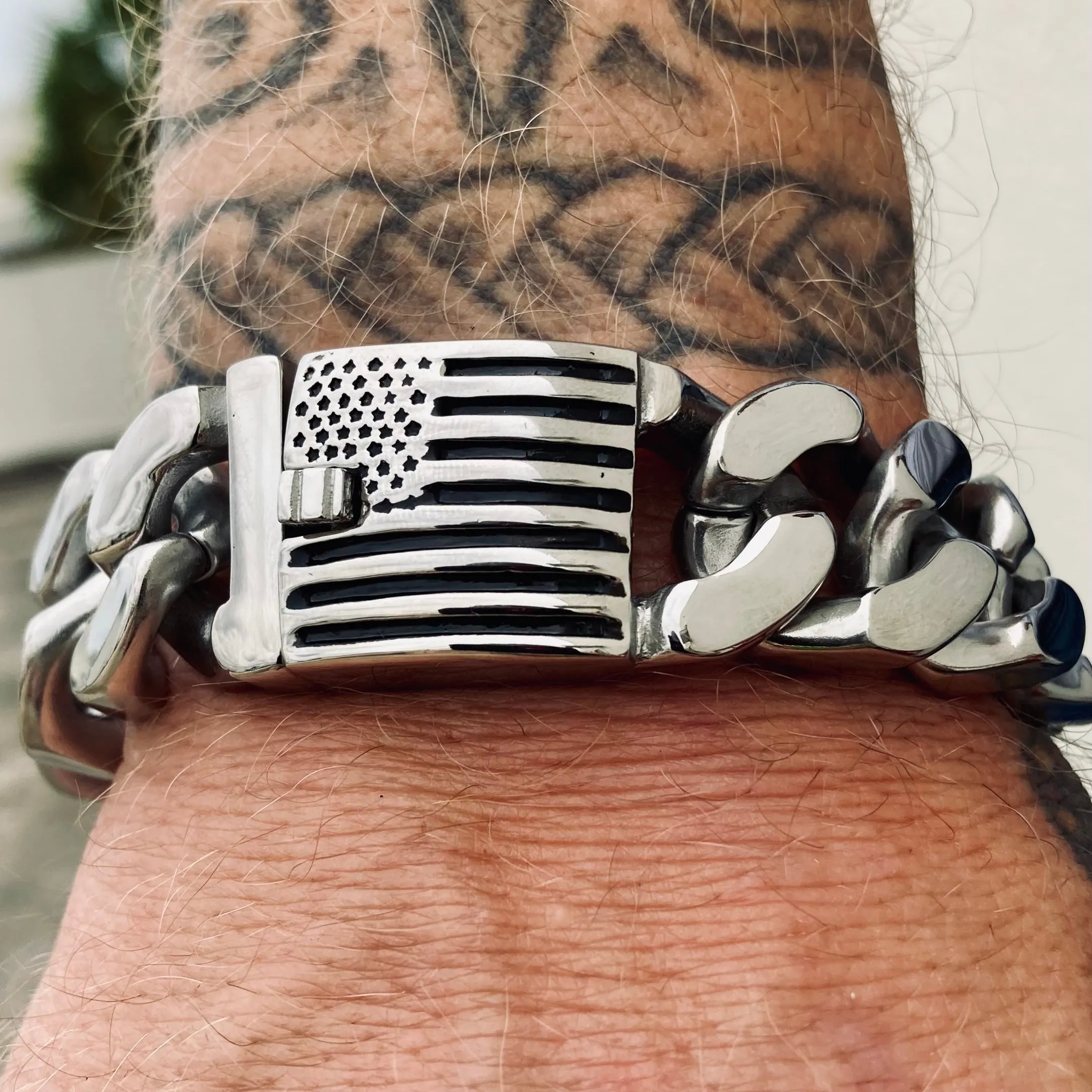 Bagger Bracelet - EASY BIKER - American Flag Polished - 3/4 wide - B123