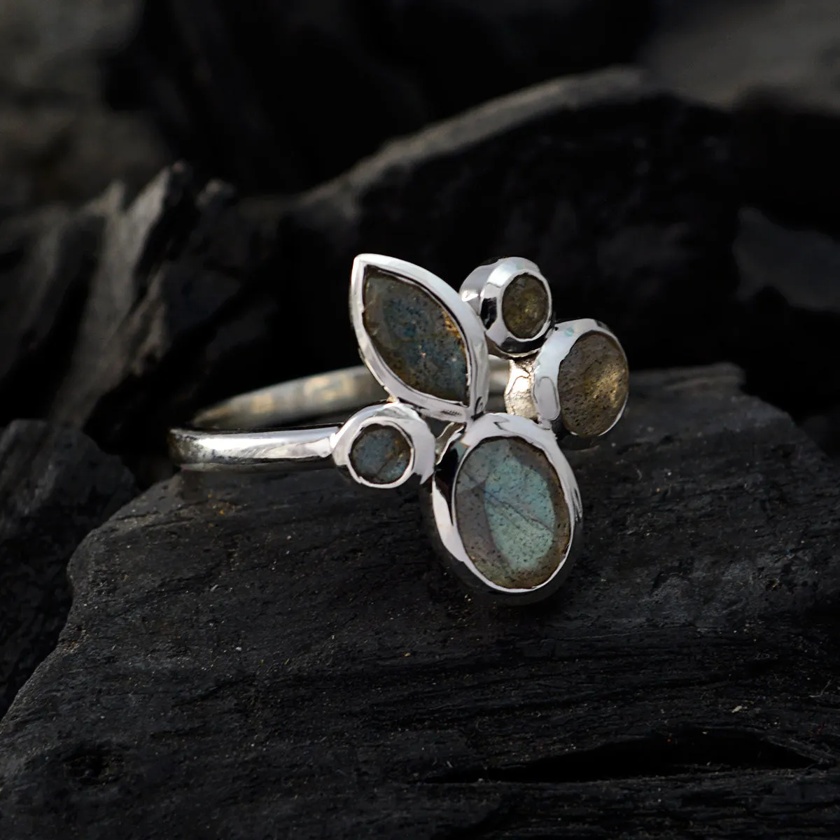 Chocolate-Box Gem Labradorite 925 Sterling Silver Rings Pyrrha Jewelry