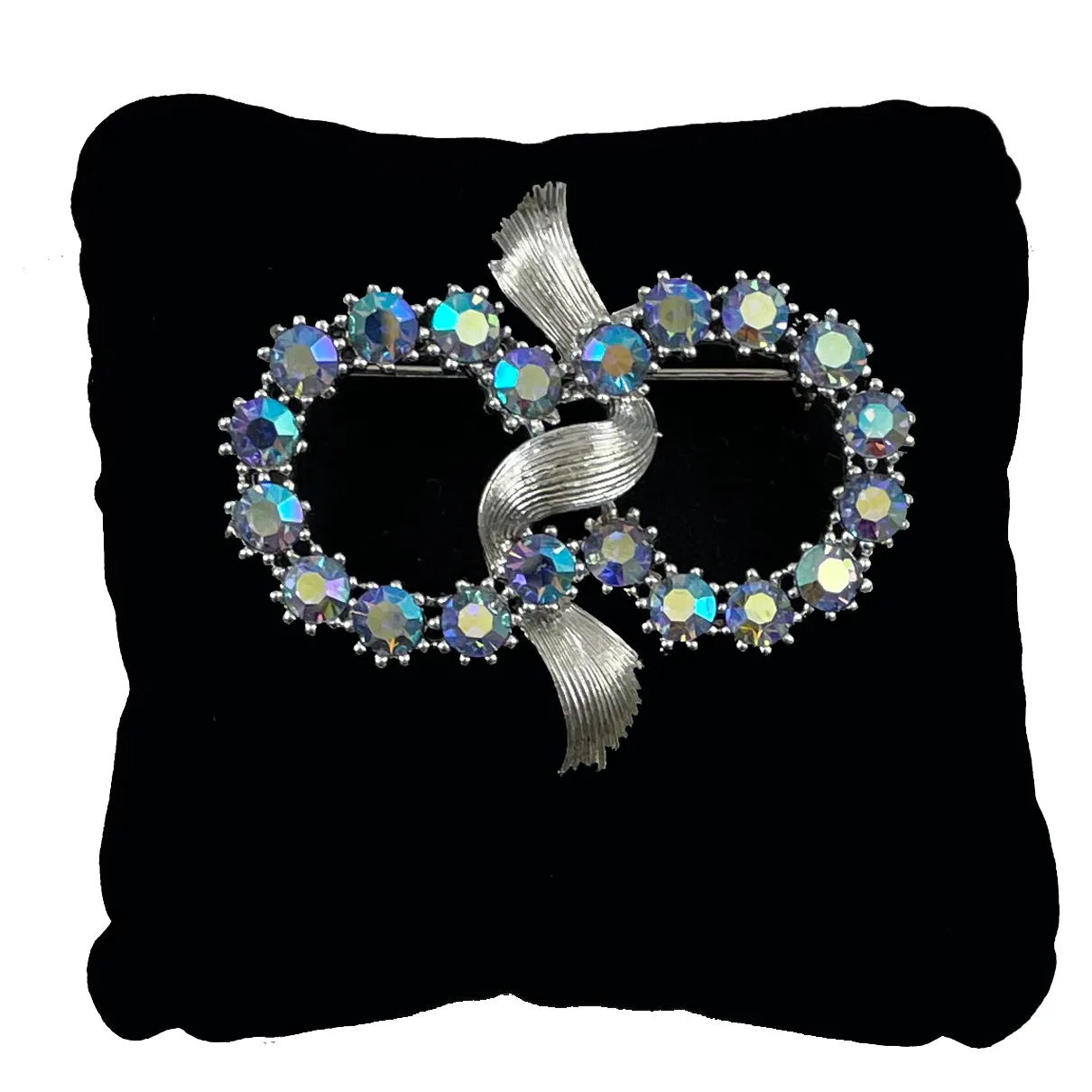 Coro Light Sapphire Rhinestone Rings Brooch