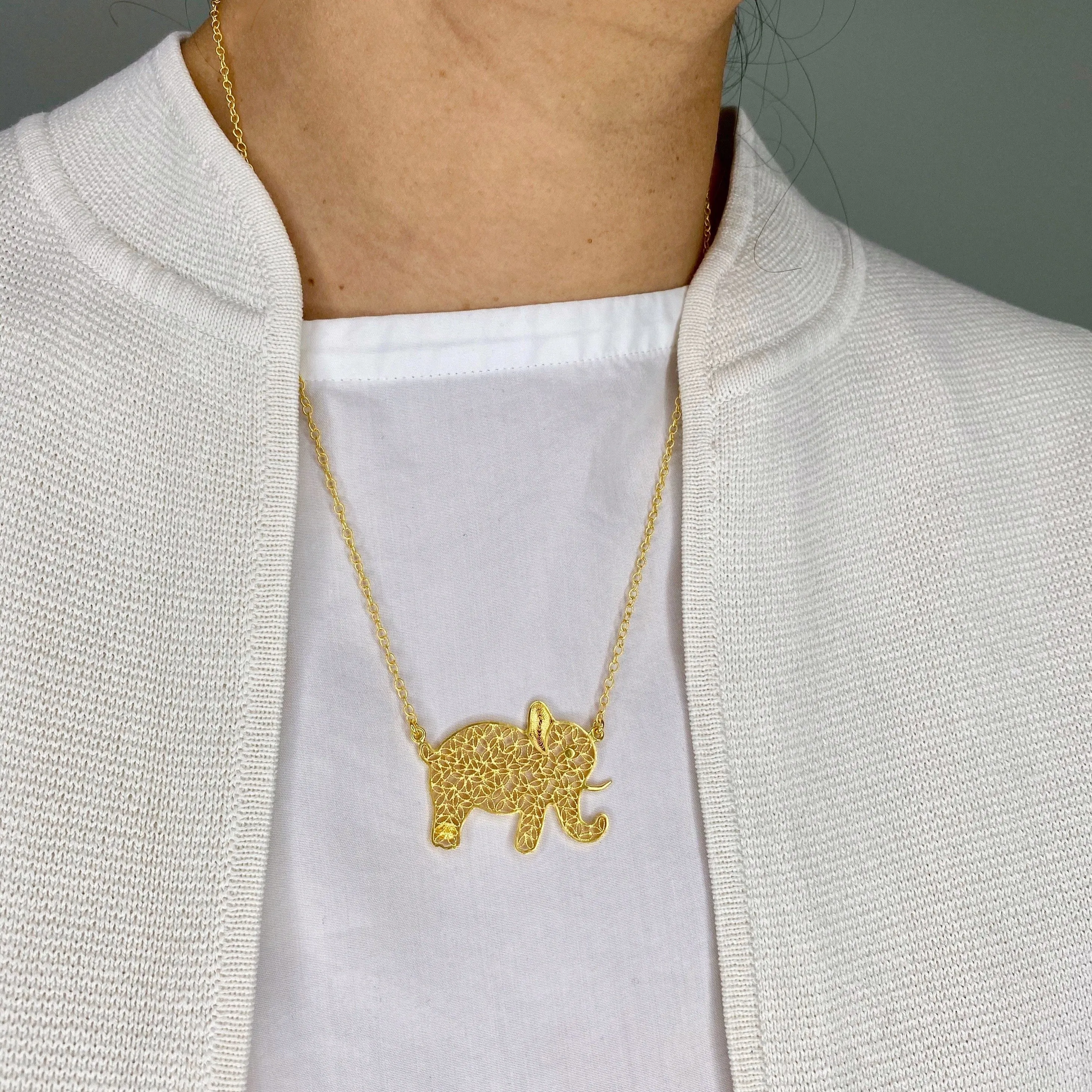 ELEPHANT GOLD BIG PENDANT NECKLACE FILIGREE