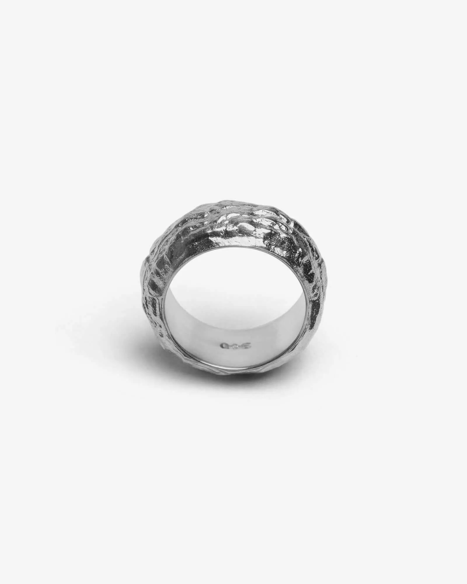 Fracture Ring (Bold)