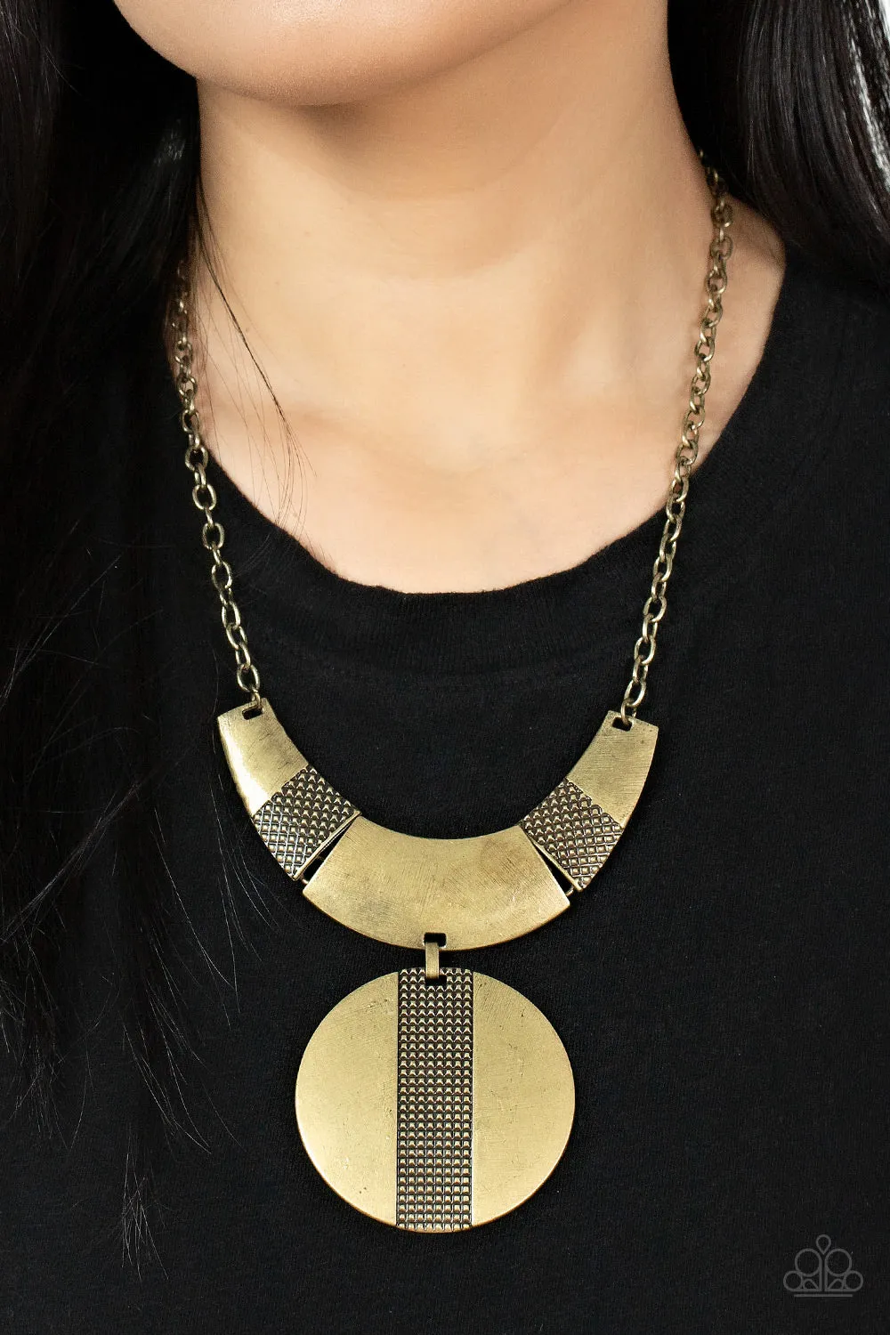 Paparazzi Metallic Enchantress - Brass Short Necklace