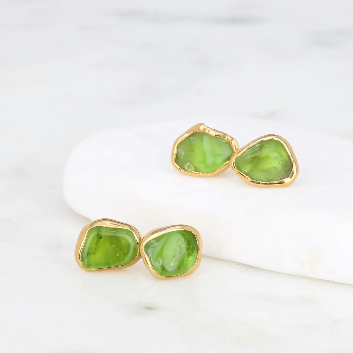 Raw Peridot Stud Earrings in Yellow Gold