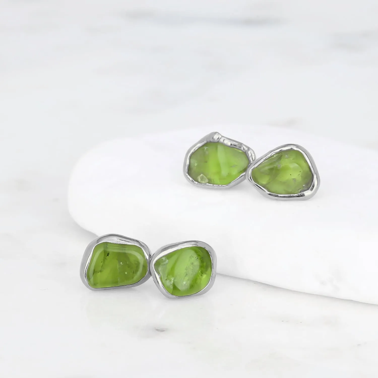 Raw Peridot Stud Earrings in Yellow Gold