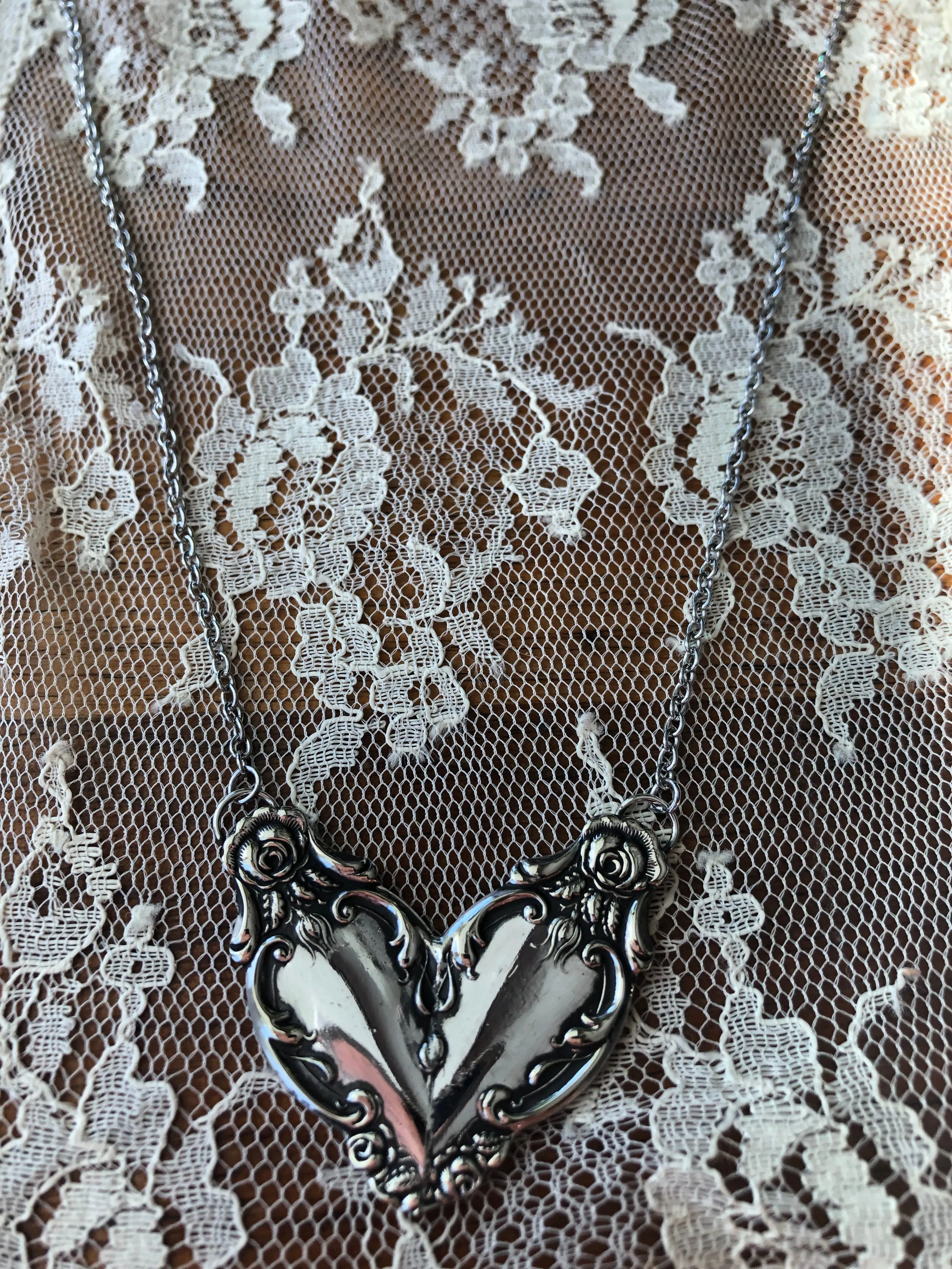 Silverware Heart Necklace Dewitt