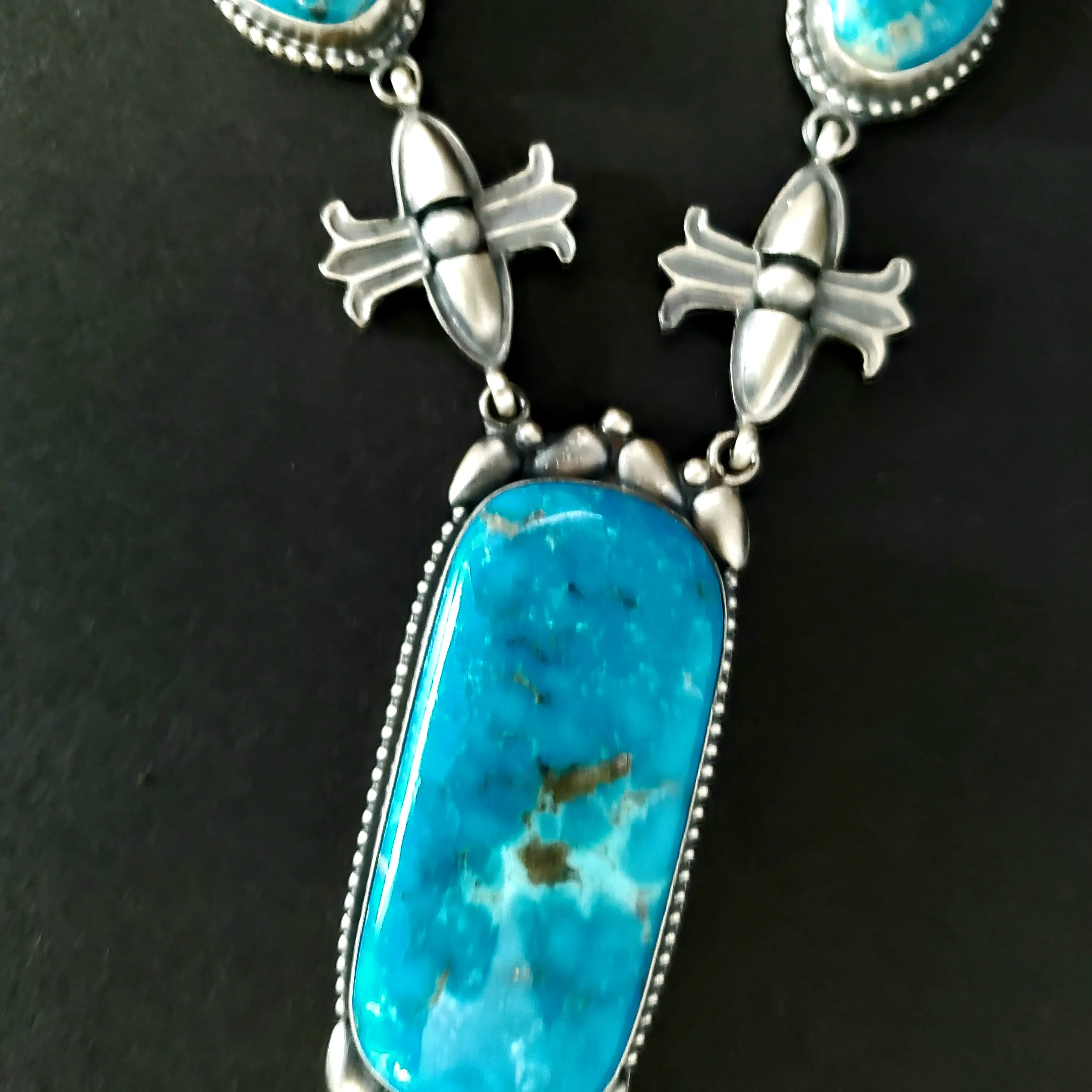 Stunning Handmade Turquoise & Silver Necklace - 20.5