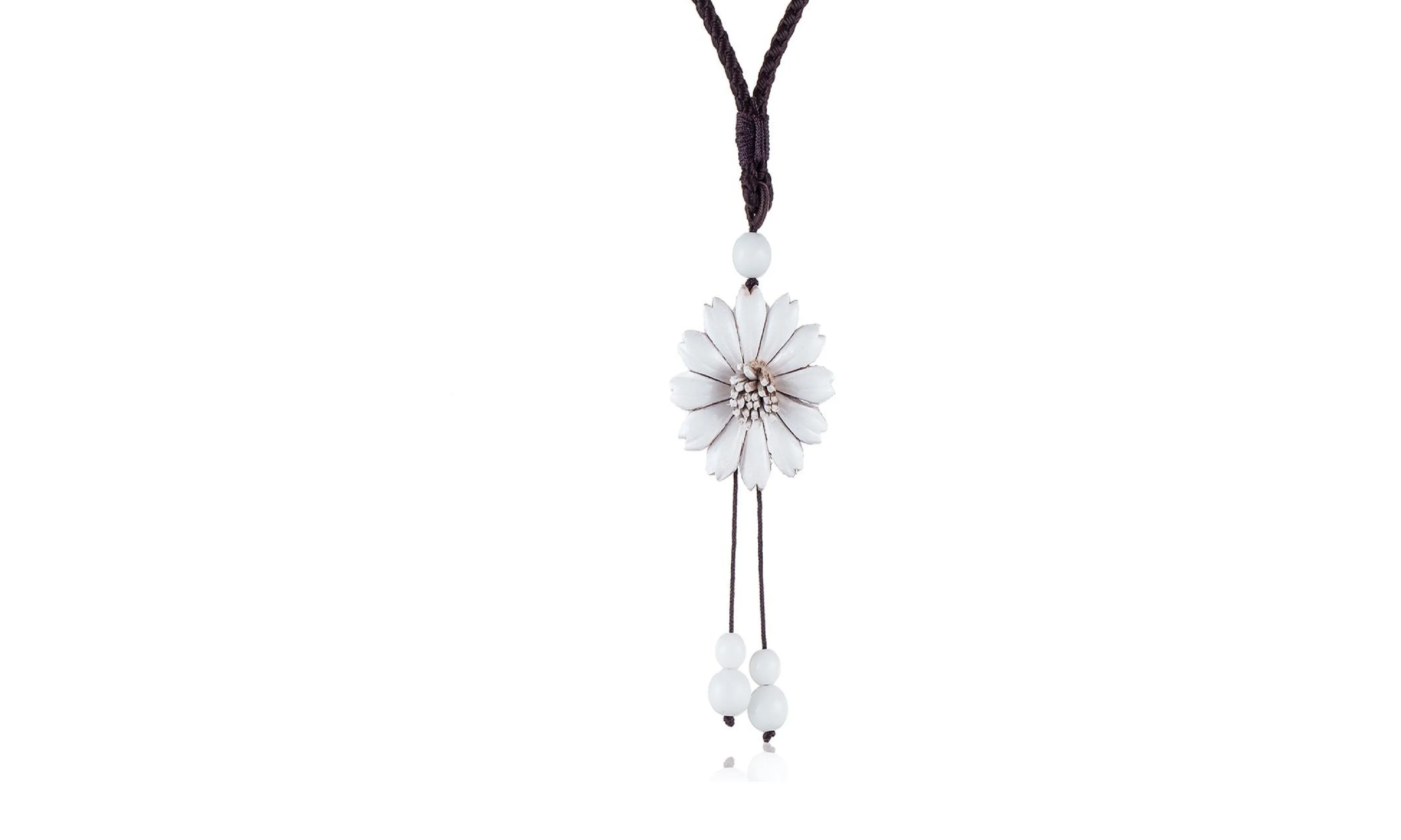 Stylish Leather Flower Shape White Women Pendant Necklace