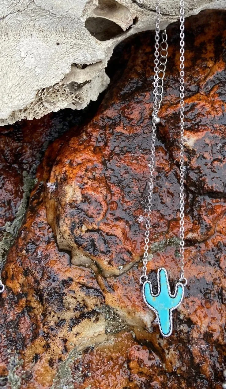 Turquoise dainty cactus necklce